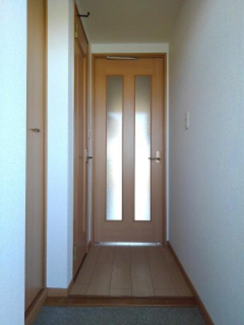 イーストワン 玄関