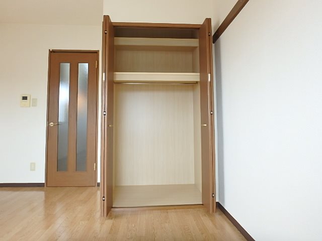 グリシーヌ 収納