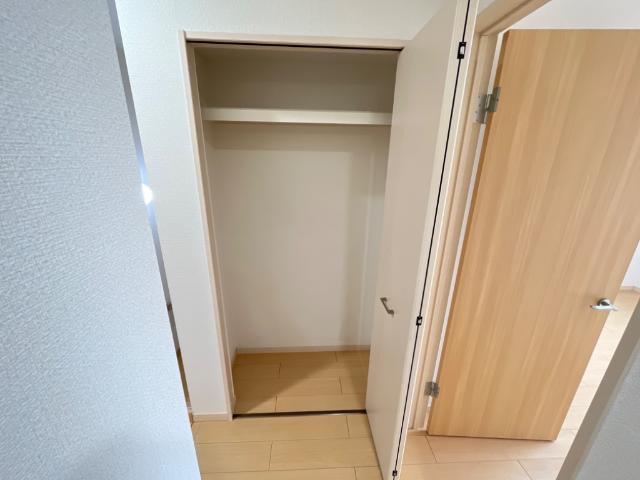 ウィング 収納