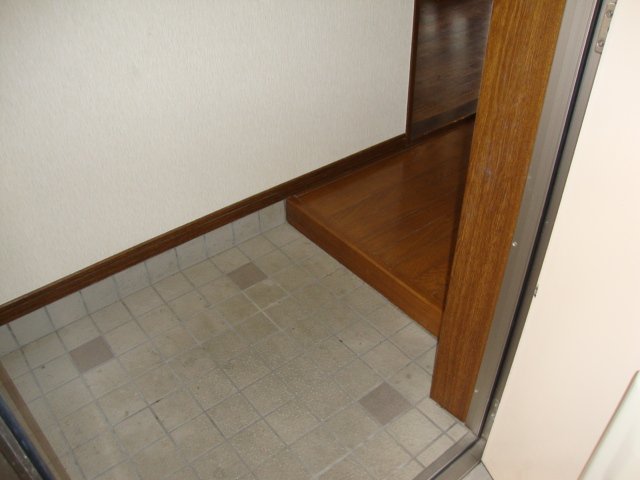 アンシャンテ 玄関