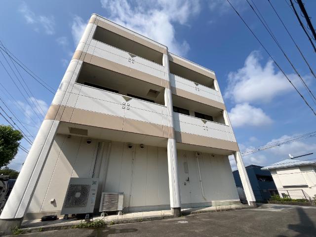ホワイトヒルズ 外観