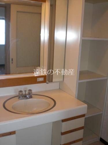 リアライズ山下町 洗面所
