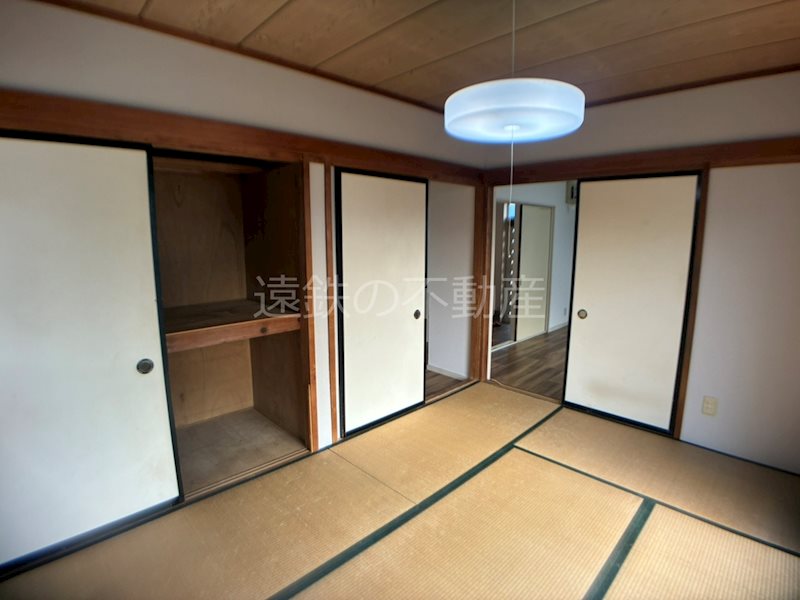 市野町貸家 リビング