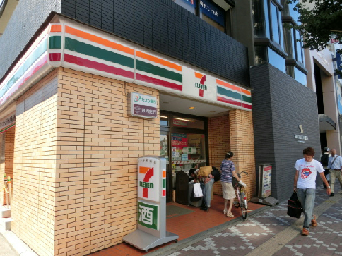 パークサイド　Ｋ コンビニ