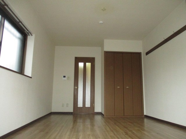 プロバンス半田山 ベッドルーム