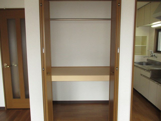 ゆず板屋 収納