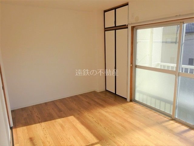 第３欣生荘 ベッドルーム