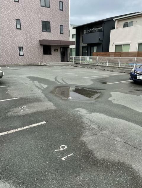 ボヌール上西Ⅲ 駐車場