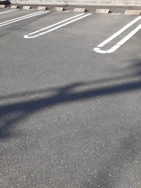 リアン国府台 駐車場
