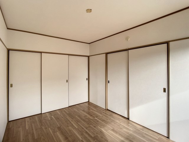 パインクレスト１ その他