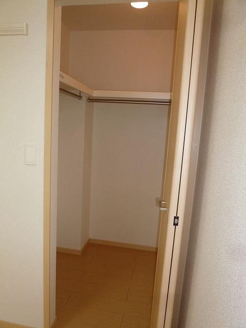 アトレーユⅡ 収納