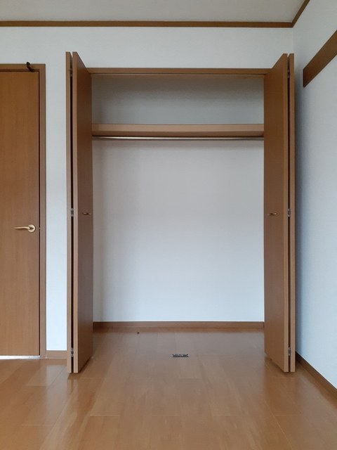 グリーンテラスＮａｇａｎｏ　Ａ 収納