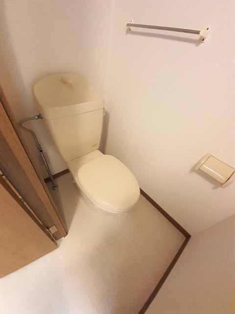 カーサ・プラテリーアＣ トイレ