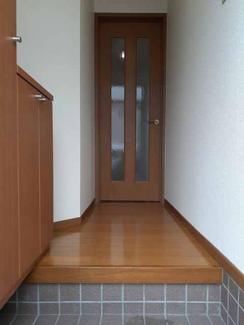 カーサ・プラテリーアＣ 玄関