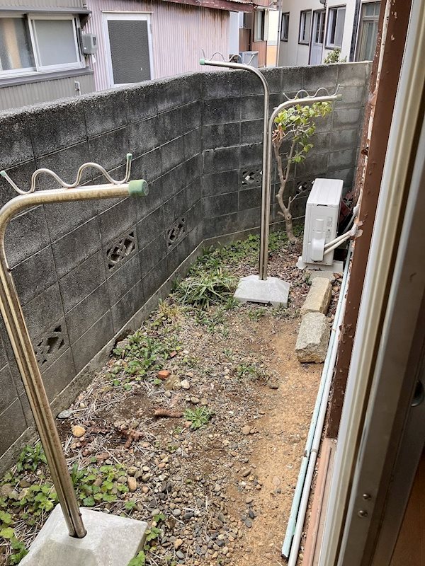 鴨江2丁目貸家 ベランダ