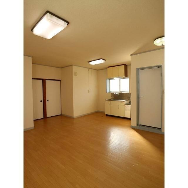 コーポ大地 リビング
