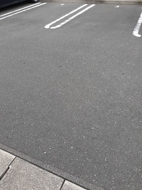 グランデーアＭ 駐車場