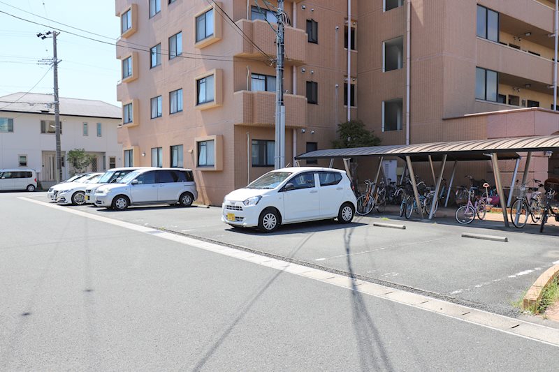 パークハウス神立 駐車場