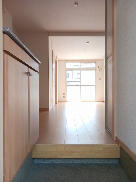 エルディムおおすみＡ 玄関