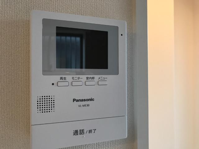 マインズ（Ｍｉｎｅ’ｓ） 玄関
