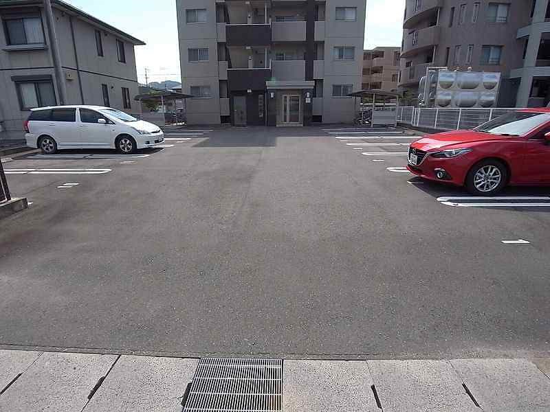 グリーンヒル 駐車場