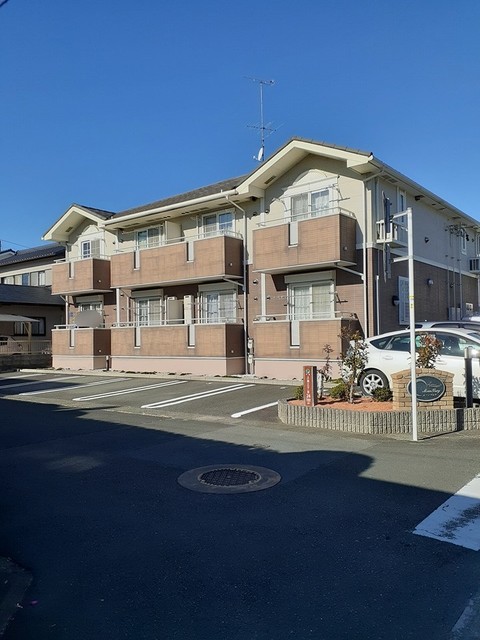 ムーンブルク 駐車場