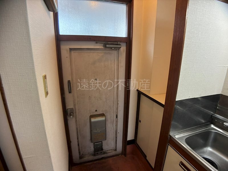レジデンス伊藤 玄関