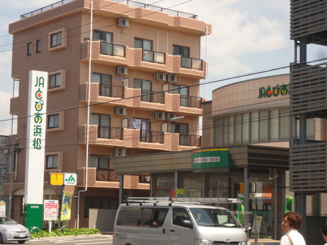 オリーブ住吉 銀行