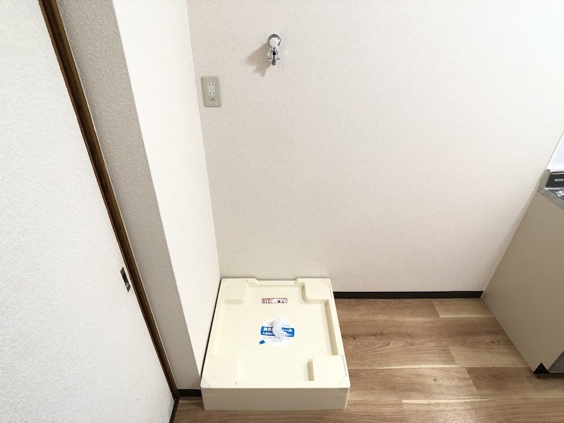 アルタ・ミラ その他