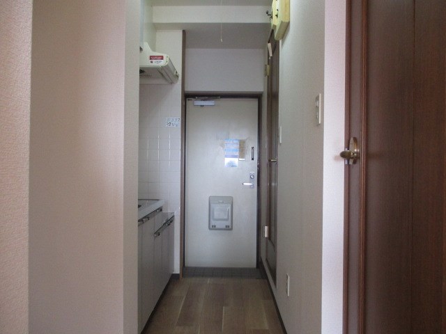 ビアンクルー 玄関