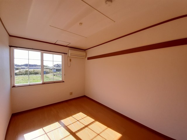 パーシモンガーデン ベッドルーム