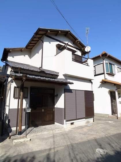 蜆塚1丁目10-23一戸建 エントランス