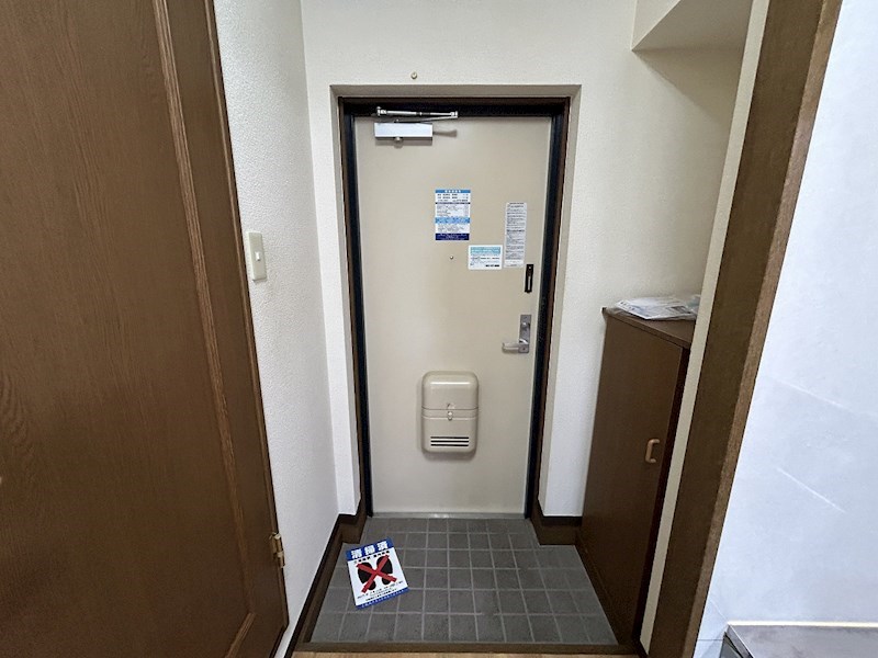 ブレス 玄関