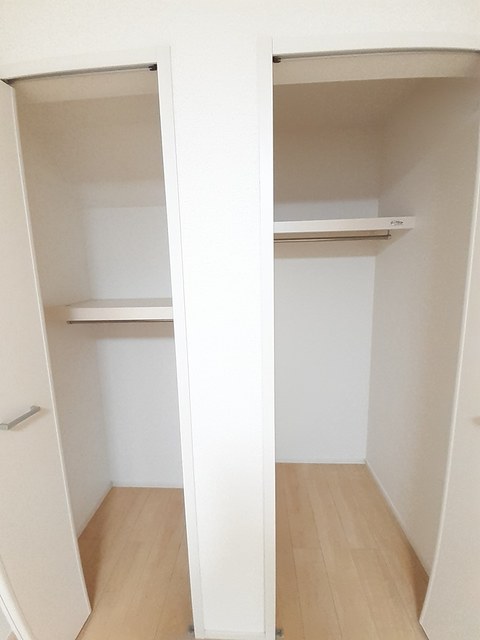 エクラ 収納