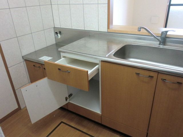 グローリア 収納