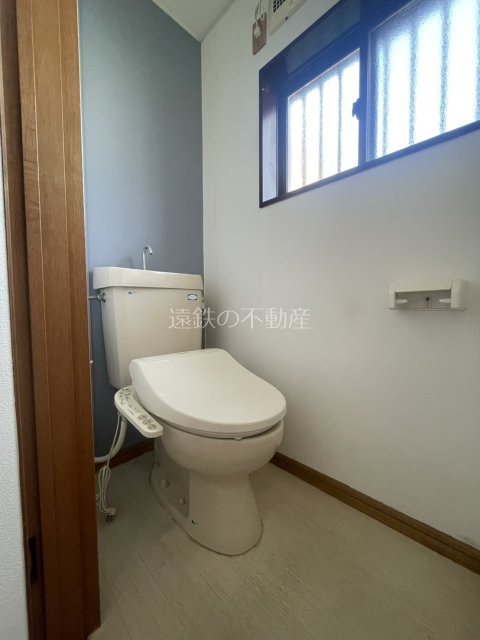 長谷貸家１ トイレ