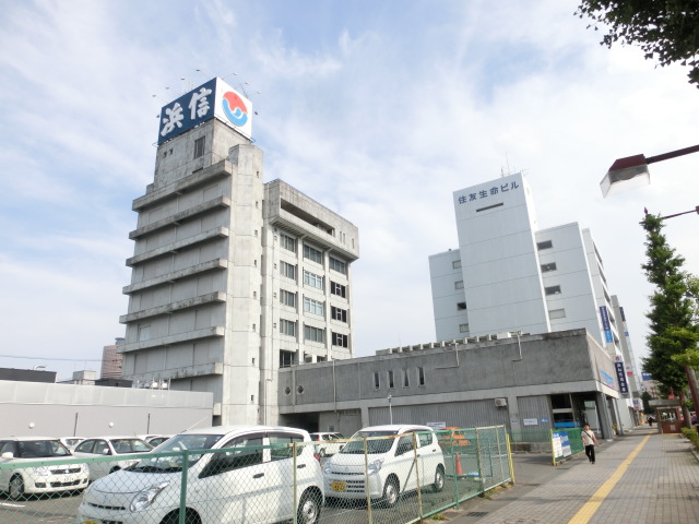 アズビオス元城 銀行
