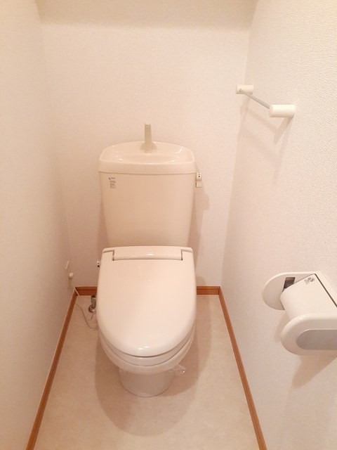 メゾン・カルム トイレ