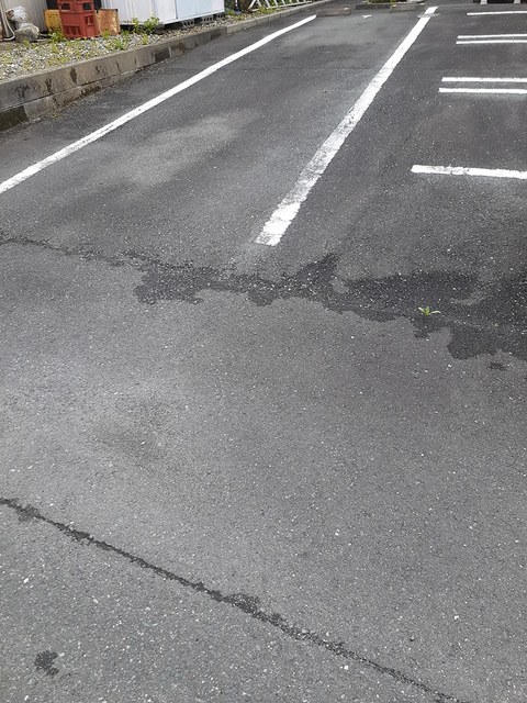 メゾン・カルム 駐車場