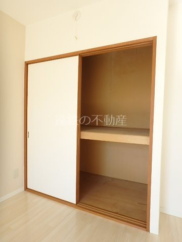 ハイツフーキ 収納