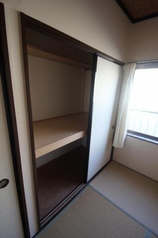 セントラルヴィラ 収納