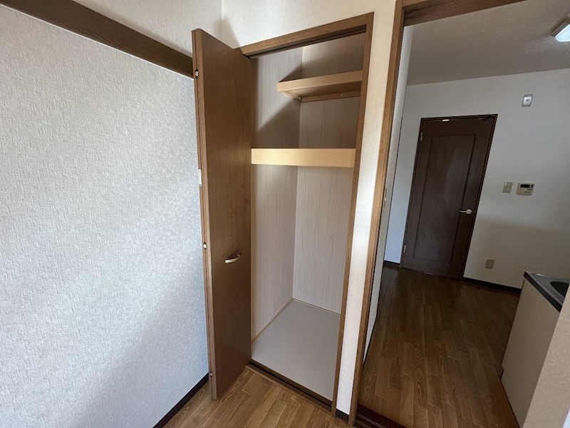 オリーブ住吉 収納
