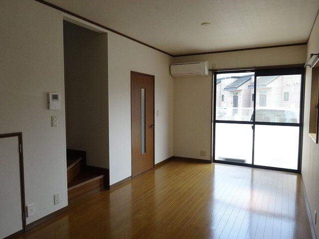 Maisonette（メゾネット）城下Ⅰ リビング