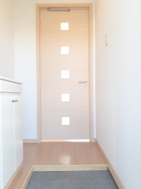カーサフェリス高町 玄関
