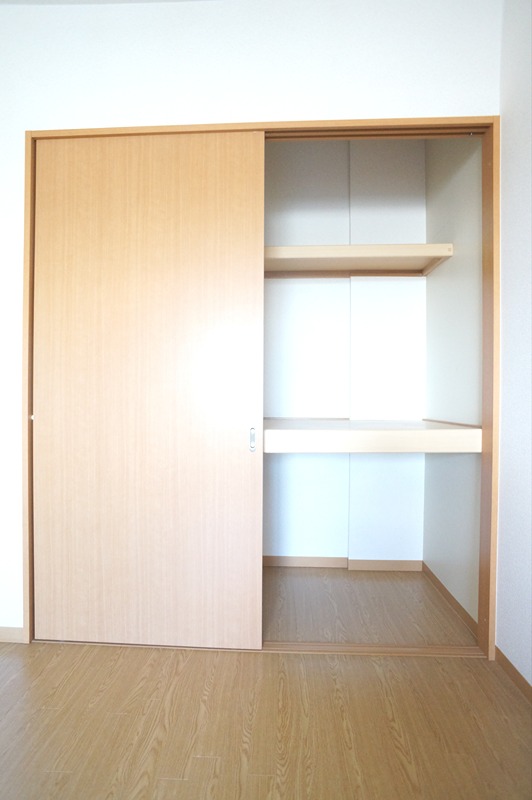 アムール住吉 収納