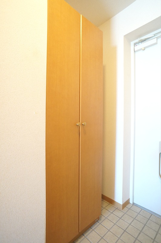 アムール住吉 収納