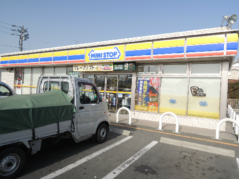 ルシェリア原島 コンビニ