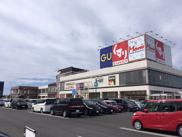 グランフェリス ショッピング施設