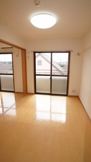 マンションさくら通り ベッドルーム