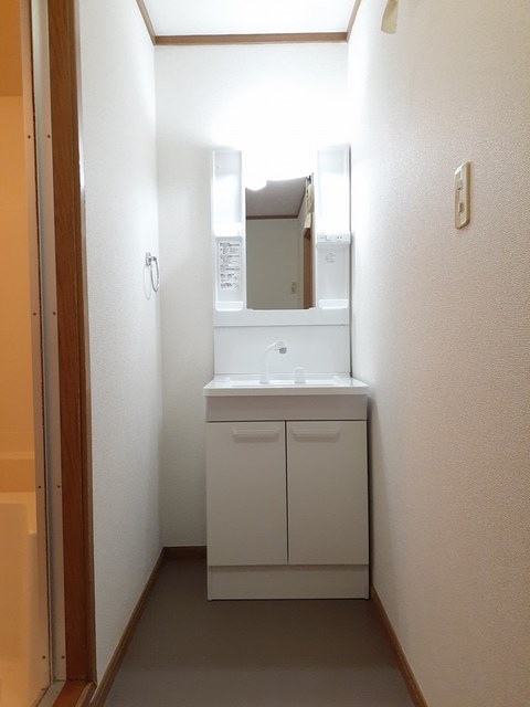 サニーハムレット３ 洗面所